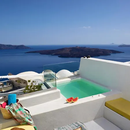 Caldera's Bliss * Fira (Santorini)